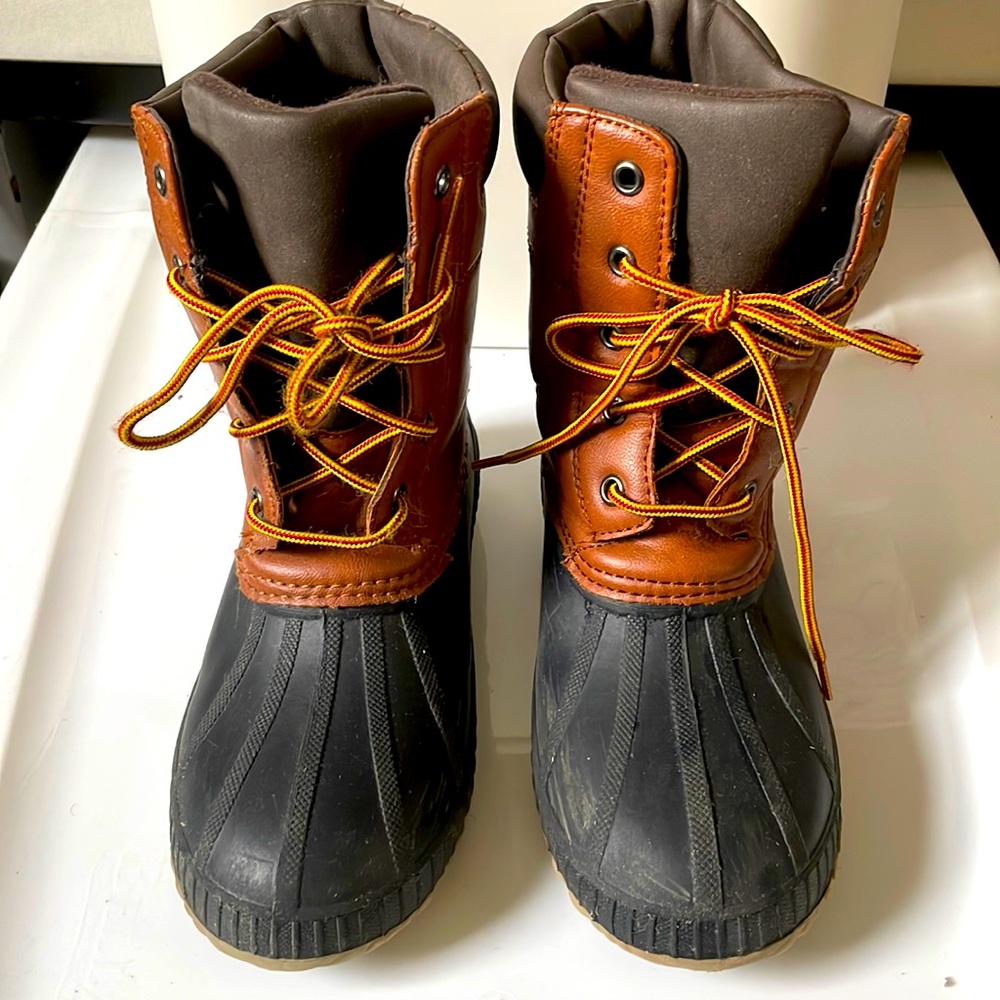 GAP Snow Boots